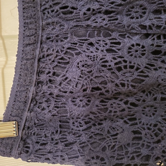 Crochet-knit shorts - Picture 4 of 9